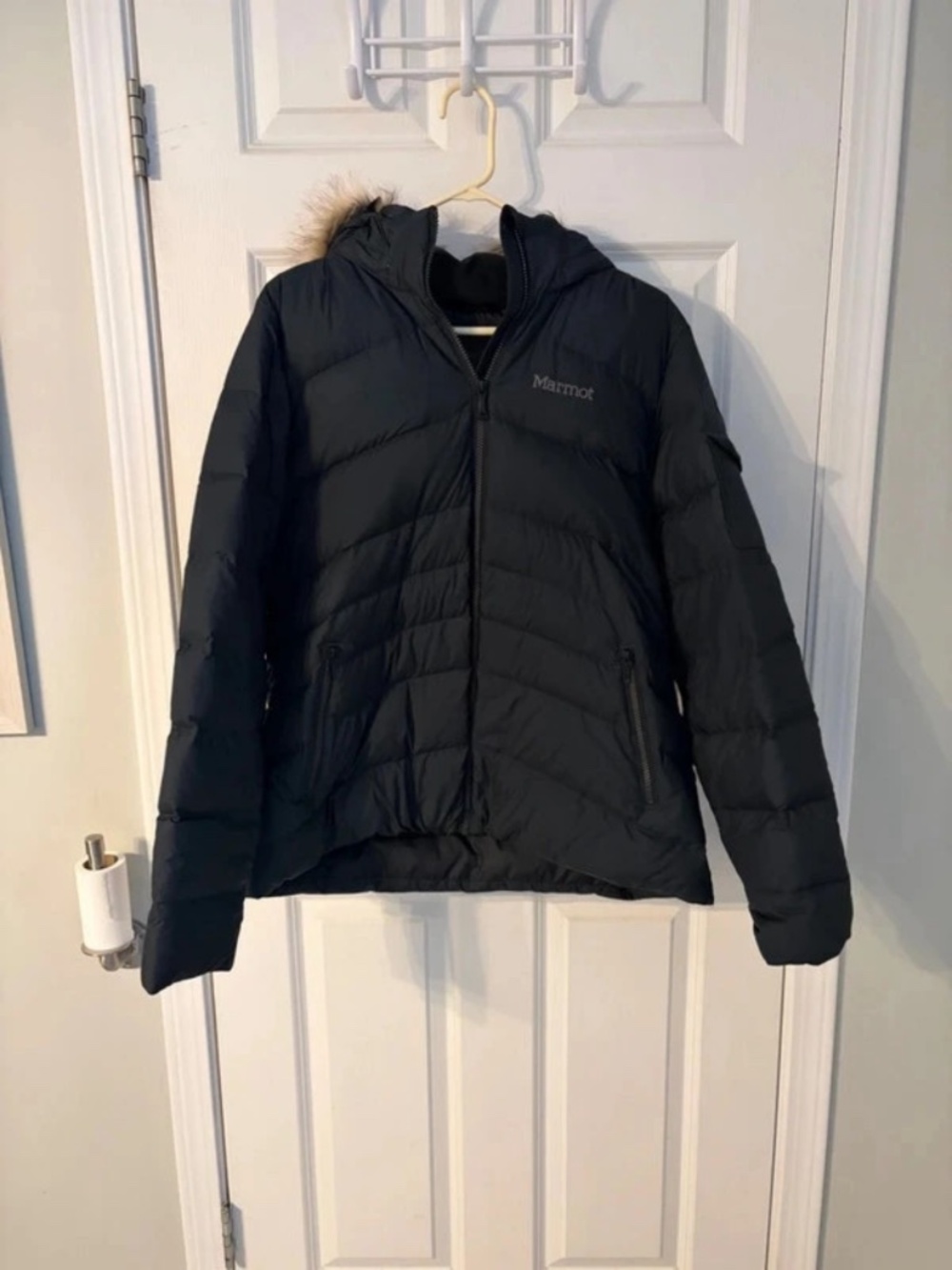 Marmot Ithica XL 700 down filled ladies winter jacket